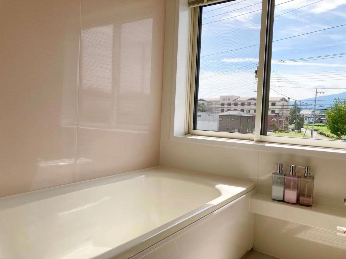 宝栄villas House A棟b棟 Fujikawaguchiko Exterior foto
